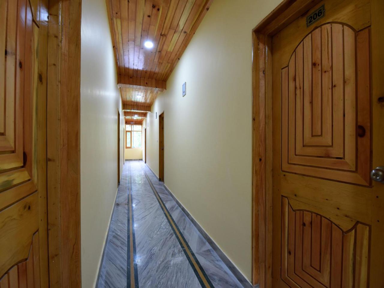 Oyo 14141 Apple Valley View Manali  Exterior photo
